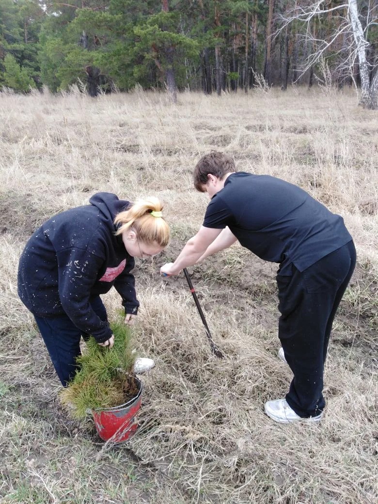 627